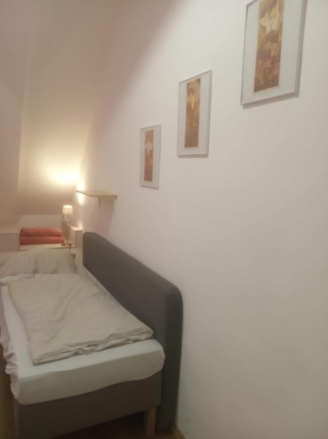 Esztergom Central מראה חיצוני תמונה